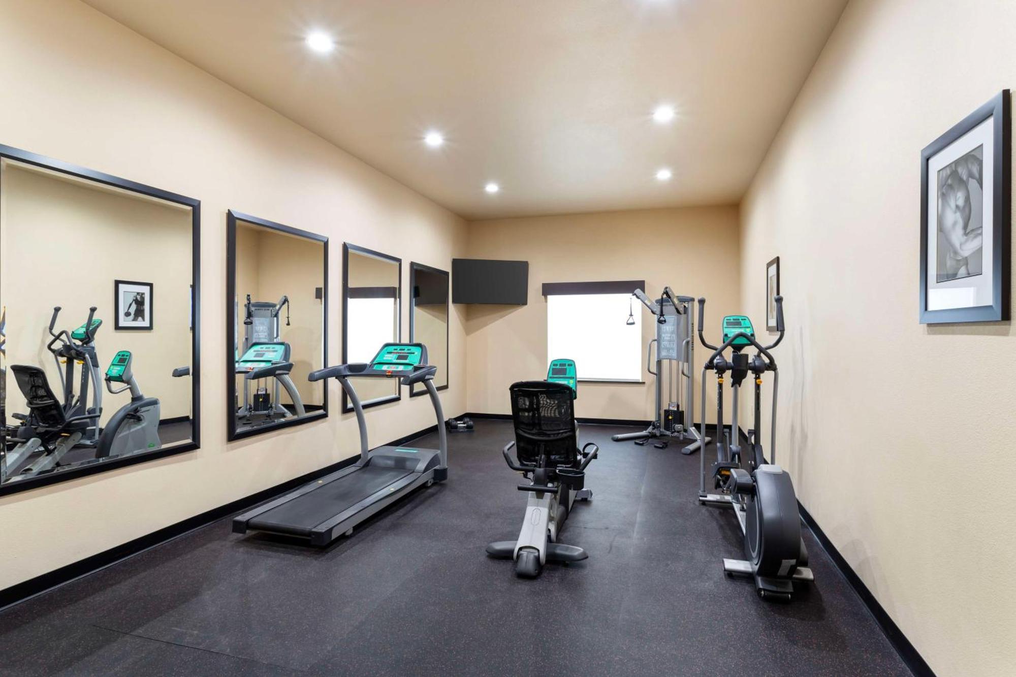 Best Western Plus Goliad Inn & Suites Ngoại thất bức ảnh